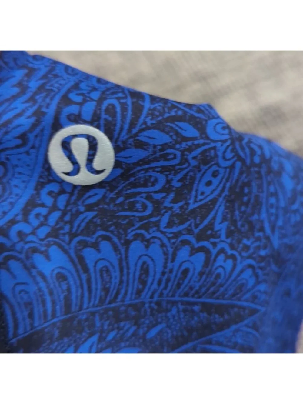 Lululemon Like Nothing 7/8 Tight Antique Paisley Sapphire Blue Black